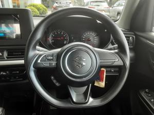 Suzuki Swift 1.2 GL+ CVT - Image 8