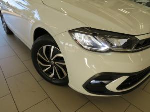 Volkswagen Polo 1.0 TSI Life - Image 21