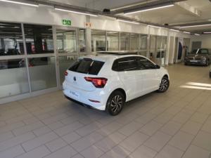 Volkswagen Polo 1.0 TSI Life - Image 23