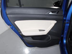 Volkswagen Polo 1.6 - Image 13