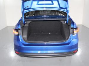 Volkswagen Polo 1.6 - Image 7