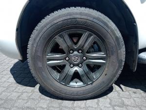 Toyota Hilux 2.4 GD-6 RB RaiderS/C - Image 16