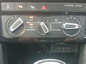 Volkswagen T-CROSS 1.0 TSI Comfortline - Image 14