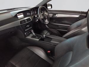 Mercedes-Benz C180 BE Coupe automatic - Image 3