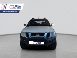Nissan Navara 2.5 dCi LE 4X4 automaticD/C - Image 2