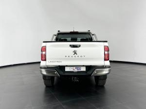 Peugeot Landtrek 1.9D AllureD/C automatic - Image 4