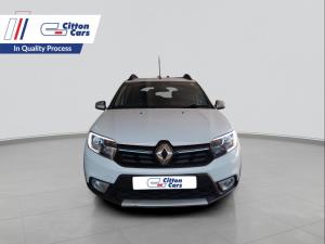 Renault Sandero 900T Stepway Expression - Image 2