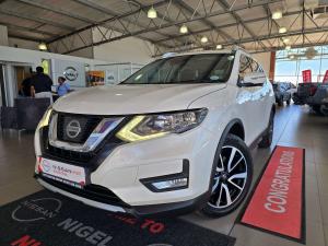 Nissan X Trail 2.5 Tekna 4X4 CVT 7S - Image 1