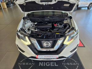 Nissan X Trail 2.5 Tekna 4X4 CVT 7S - Image 9