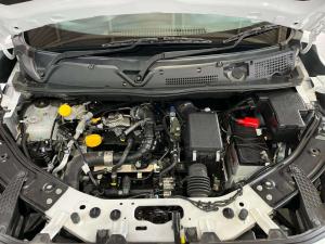 Nissan Magnite 1.0T Acenta CVT - Image 7