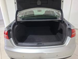 Audi A4 2.0TDI SE auto - Image 6