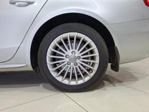 Audi A4 2.0TDI SE auto - Image 7