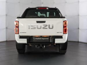Isuzu D-Max 3.0TD double cab V-Cross - Image 10