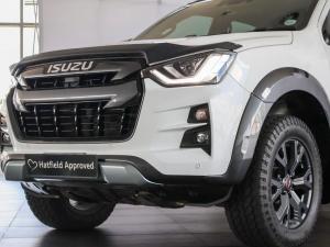 Isuzu D-Max 3.0TD double cab V-Cross - Image 7