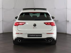 Volkswagen Golf GTI - Image 10