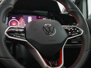 Volkswagen Golf GTI - Image 17