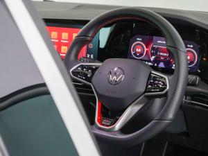 Volkswagen Golf GTI - Image 17