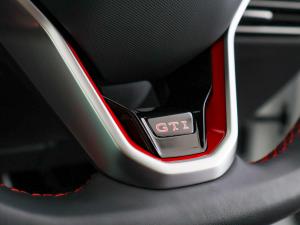 Volkswagen Golf GTI - Image 24