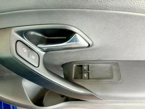 Volkswagen Polo Vivo hatch 1.4 Life - Image 8