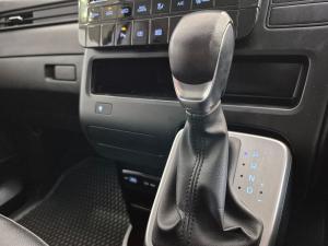 Hyundai Staria 2.2D Executive 9-seater - Image 18