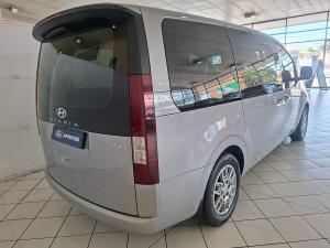 Hyundai Staria 2.2D Executive 9-seater - Image 7