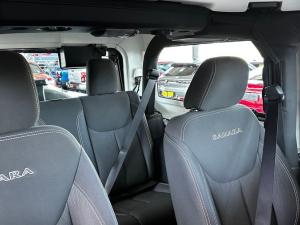 Jeep Wrangler 3.6L Polar Edition - Image 20