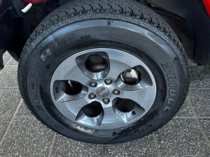 Jeep Wrangler 3.6L Polar Edition - Image 5