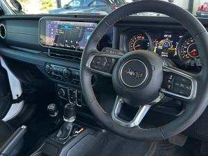 Jeep Wrangler Unlimited 2.0T Sahara - Image 16