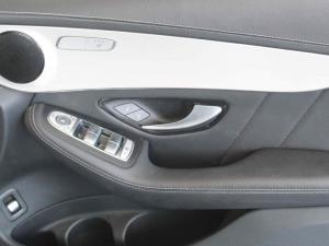 Mercedes-Benz GLC GLC300d coupe 4Matic - Image 14