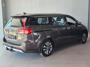 Kia Grand Sedona 3.3 V6 SXL - Image 4