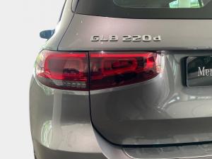 Mercedes-Benz GLB GLB220d 4Matic AMG Line - Image 17