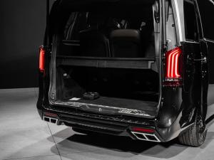 Mercedes-Benz V-Class V300d Avantgarde - Image 17