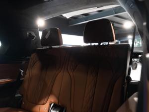 BMW X7 xDrive40d M Sport - Image 12