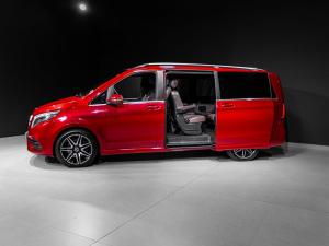 Mercedes-Benz V-Class V250d Avantgarde AMG Line - Image 12