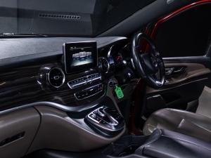 Mercedes-Benz V-Class V250d Avantgarde AMG Line - Image 15