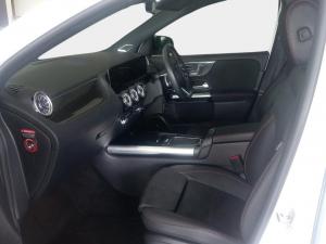 Mercedes-Benz GLA GLA200 Progressive - Image 14