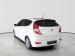 Hyundai Accent hatch 1.6 Fluid auto - Thumbnail 4