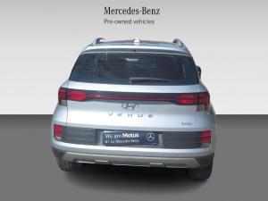 Hyundai Venue 1.0T Fluid auto - Image 6