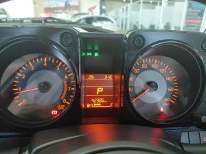 Suzuki Jimny 1.5 GLX AllGrip 3-door auto - Image 13
