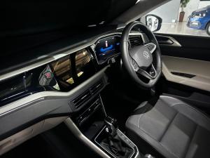 Volkswagen Polo sedan 1.0TSI Style - Image 5