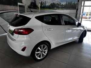 Ford Fiesta 5-door 1.0T Trend - Image 2