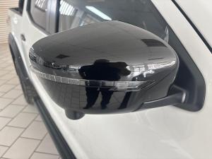 Nissan Navara 2.5DDTi double cab Pro-4X 4x4 Warrior - Image 13