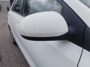 Kia Pegas 1.4 LX manual - Image 10