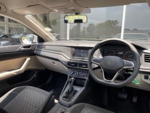 Volkswagen Polo sedan 1.6 auto - Image 19