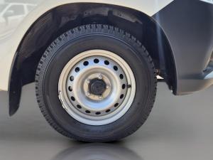 Toyota Hilux 2.4GD single cab S (aircon) - Image 12