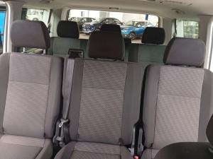 Volkswagen Transporter 2.0TDI Kombi SWB Trendline auto - Image 10
