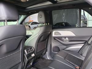 Mercedes-Benz GLE GLE300d 4Matic - Image 13