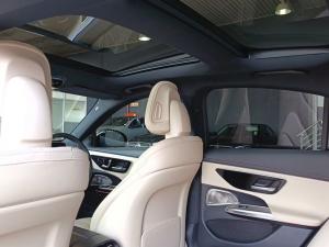 Mercedes-Benz E-Class E220d Avantgarde - Image 18