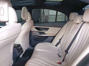 Mercedes-Benz E-Class E220d Avantgarde - Image 19