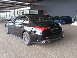 Mercedes-Benz C-Class C200 Avantgarde - Image 5